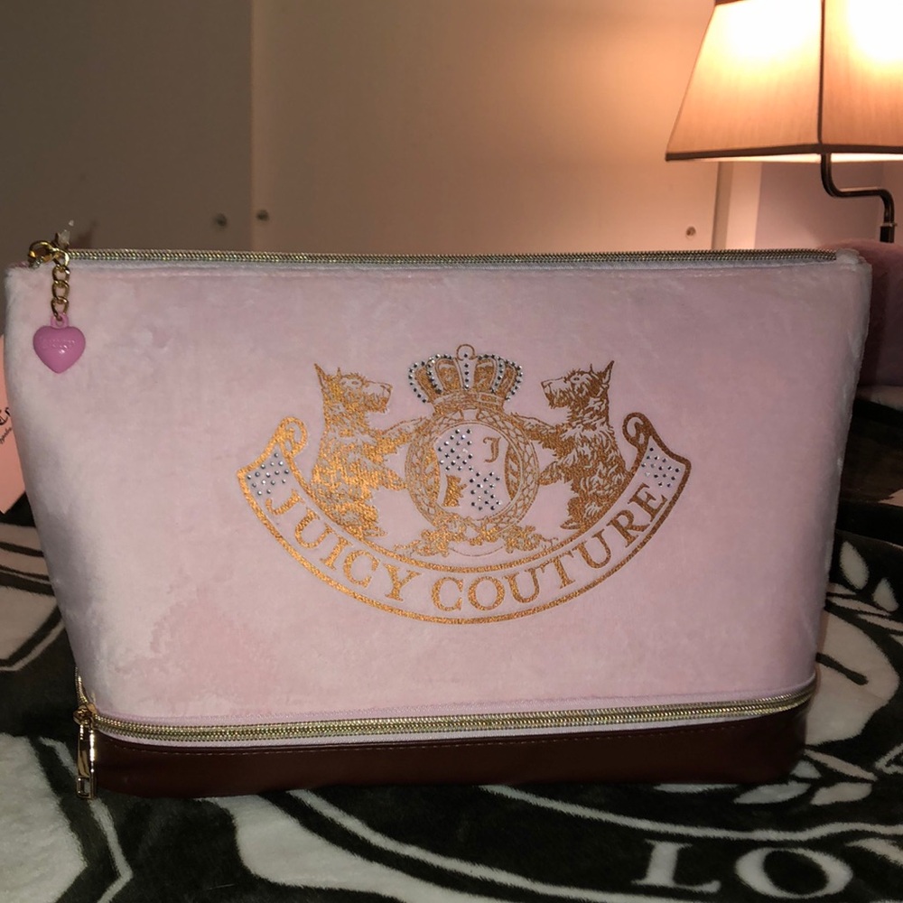Juicy Couture Baby Pink and Brown Travel Makeup Bag 🤎💗✨
